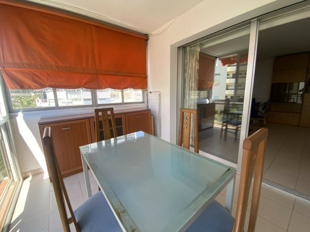 Middle Floor Apartment Marbella Málaga - image 4