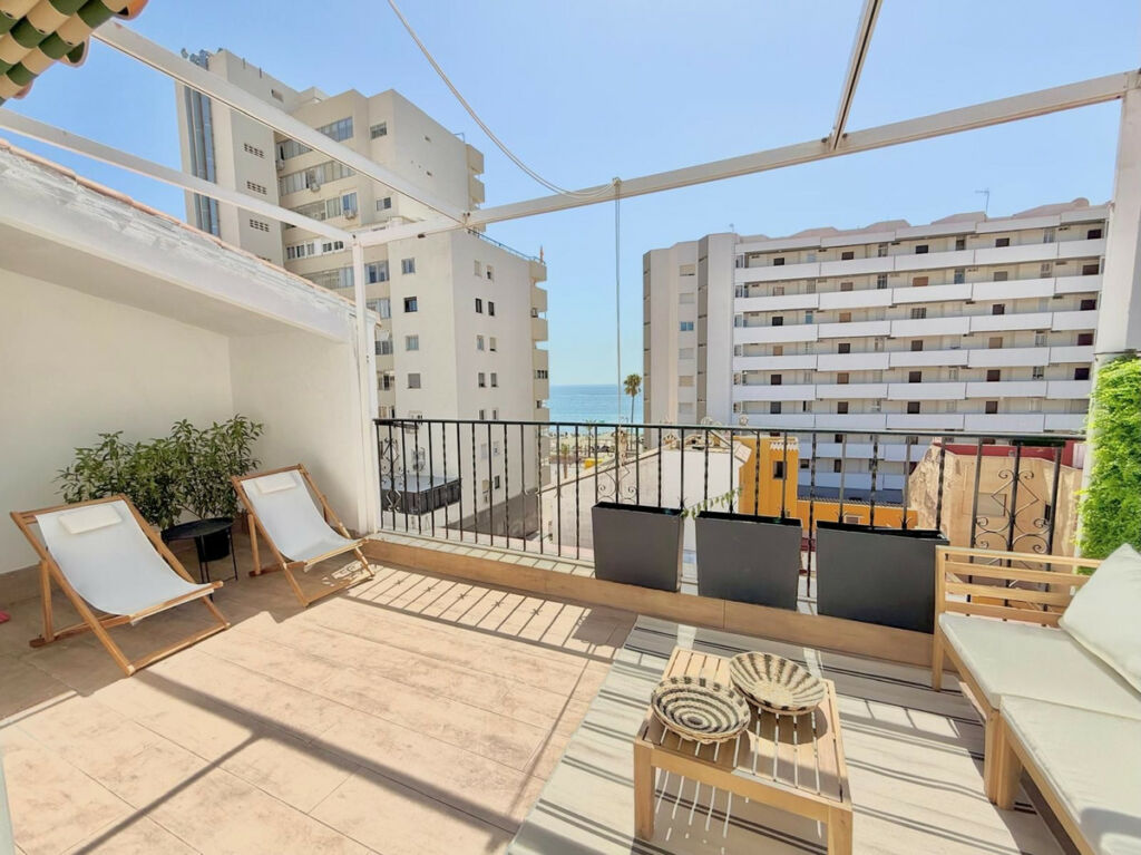 Penthouse Fuengirola Málaga - image 2