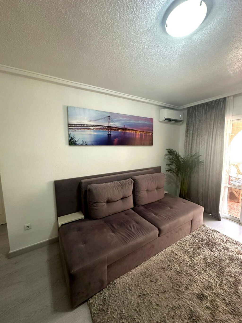 Middle Floor Apartment Torrevieja Alicante - image 2