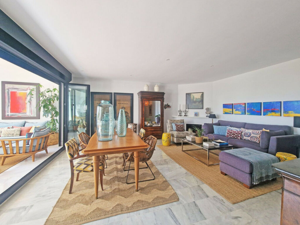 Townhouse Calahonda Málaga - image 2