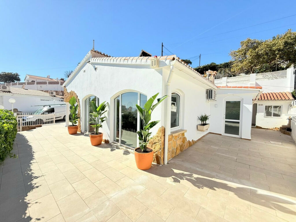Detached Villa Torrox Costa Málaga - image 2