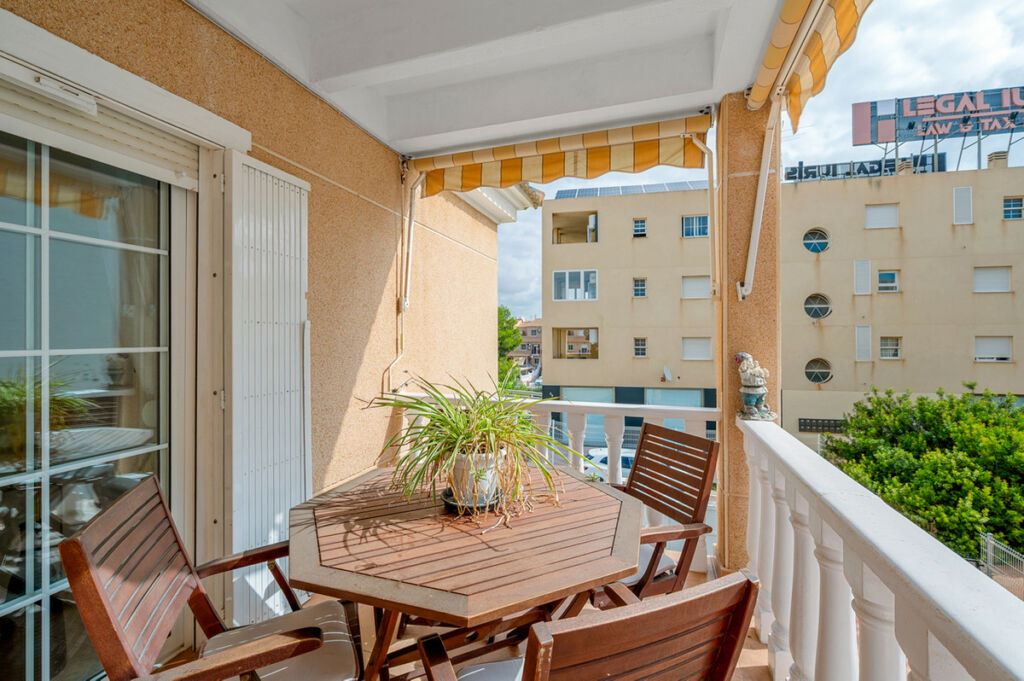 Ground Floor Apartment La Zenia Alicante - image 2