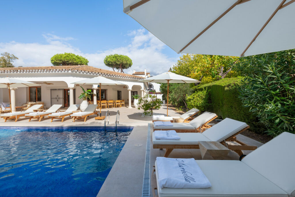 Detached Villa Benamara Málaga - image 2