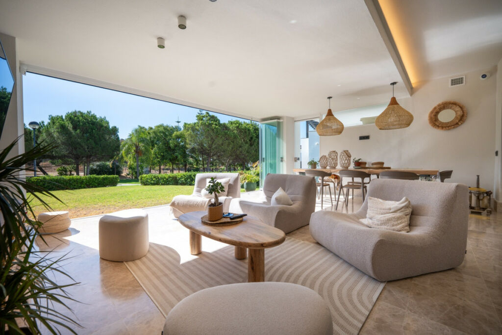 Townhouse Marbella Málaga - image 2