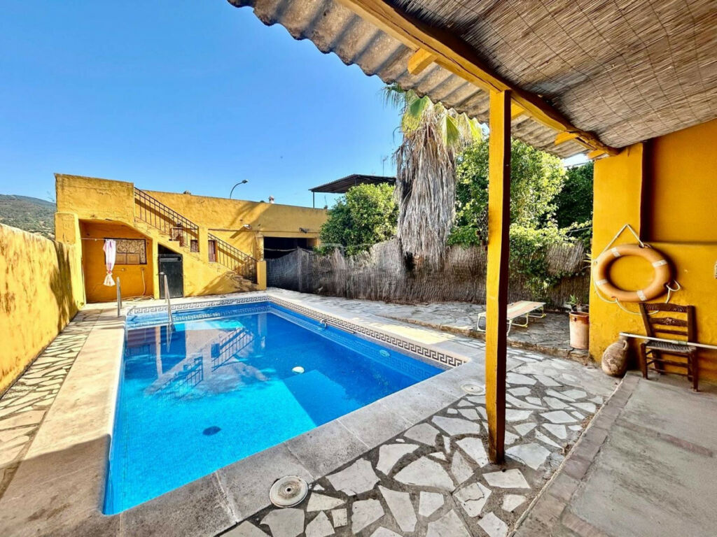 Townhouse San Pablo de Buceite Cádiz - image 2