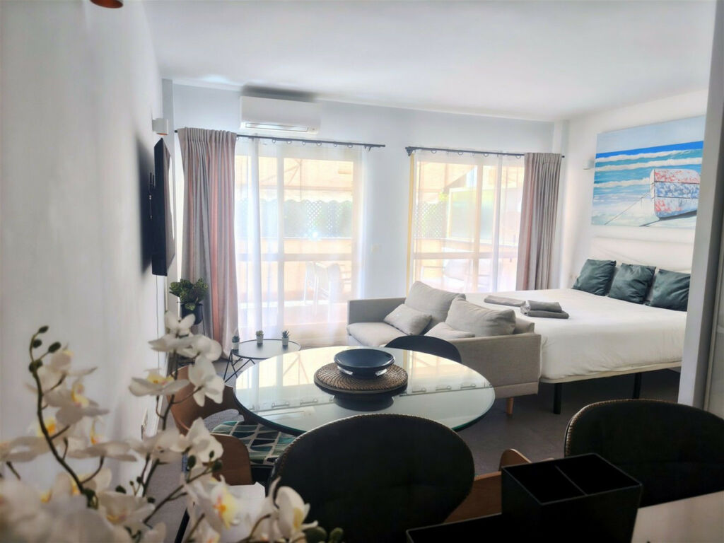 Ground Floor Studio Elviria Málaga - image 8