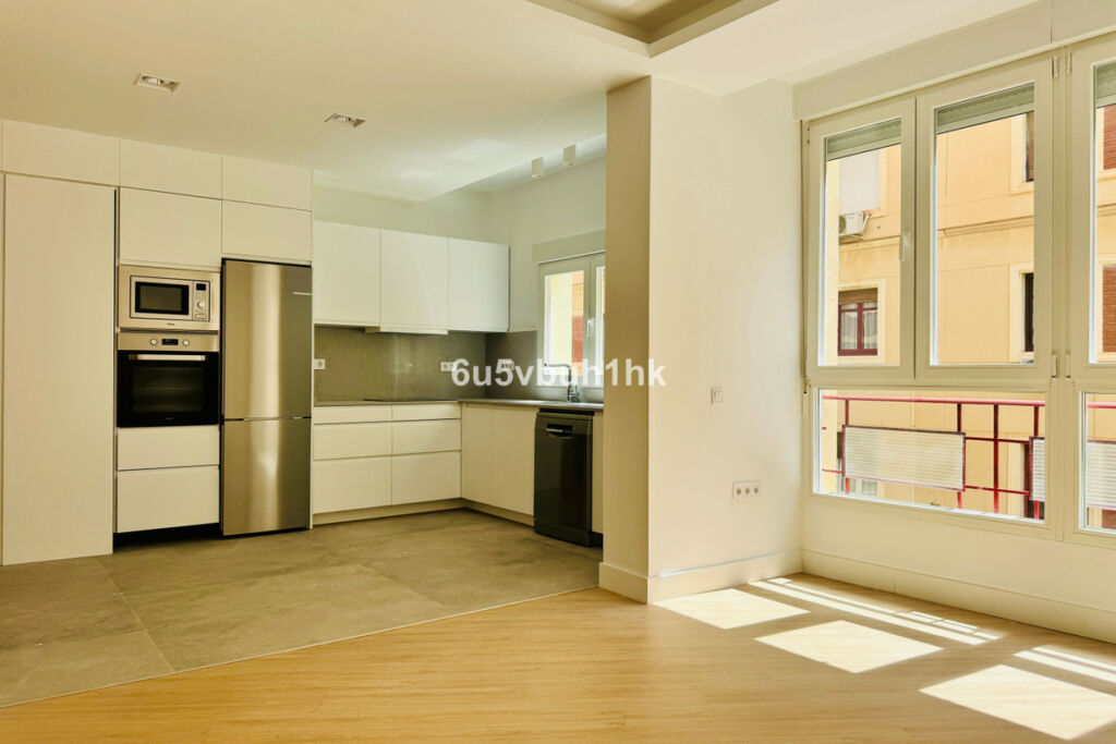 Ground Floor Apartment Málaga Málaga - image 2
