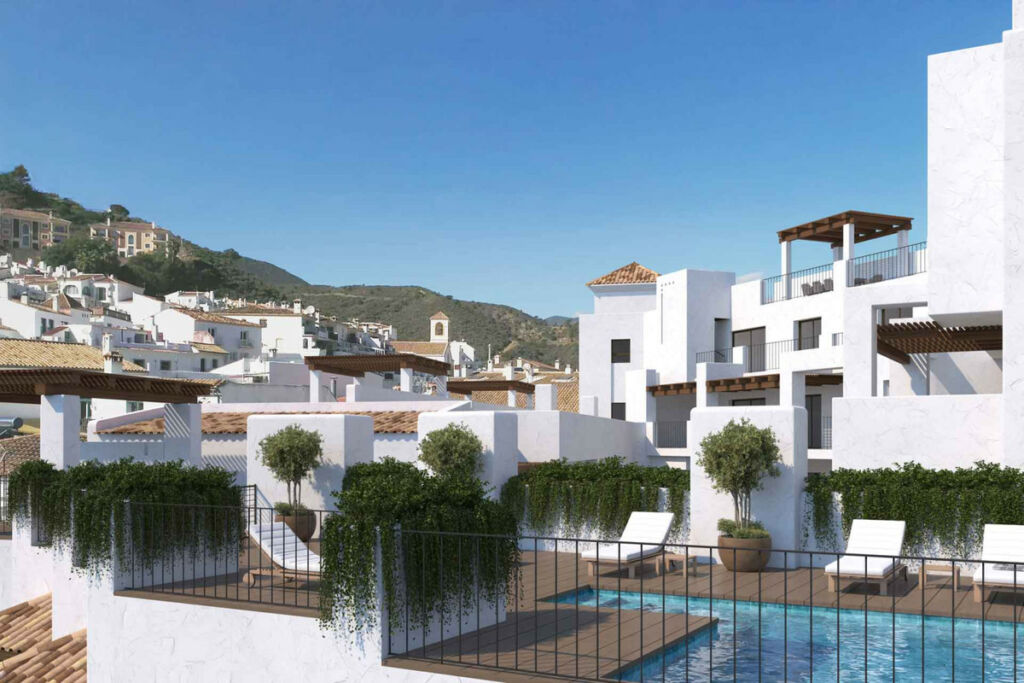 Middle Floor Apartment Benahavís Málaga - image 2