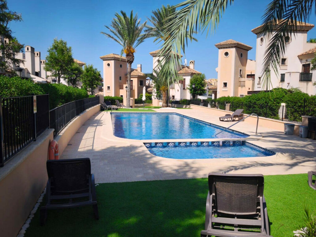 Detached Villa Algorfa Alicante - image 2