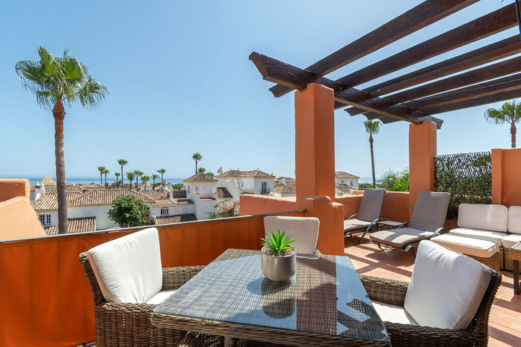 Penthouse New Golden Mile Málaga - image 2