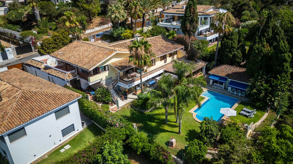 Detached Villa Carib Playa Málaga - image 2