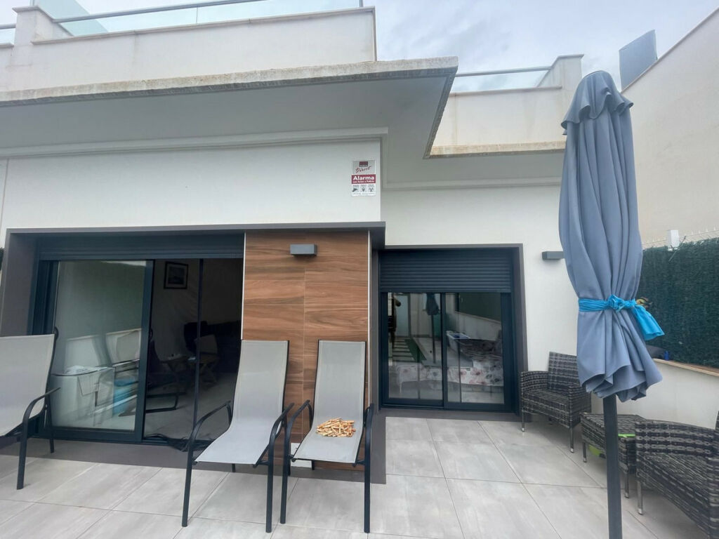 Semi-Detached House Roda Murcia - image 2
