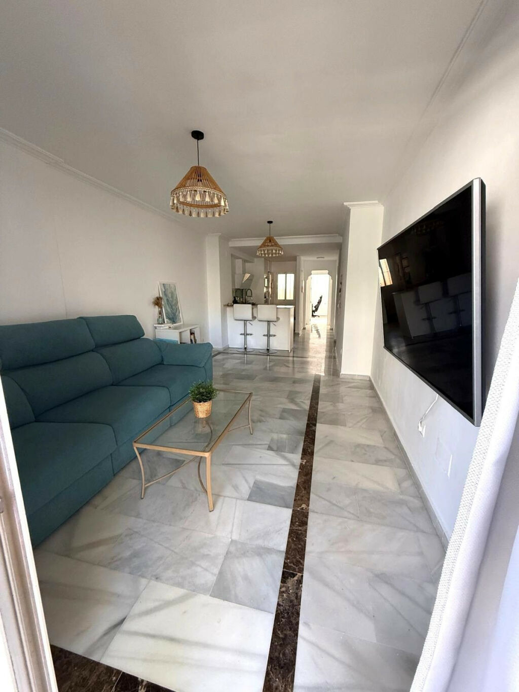 Ground Floor Apartment Casares Playa Málaga - image 2