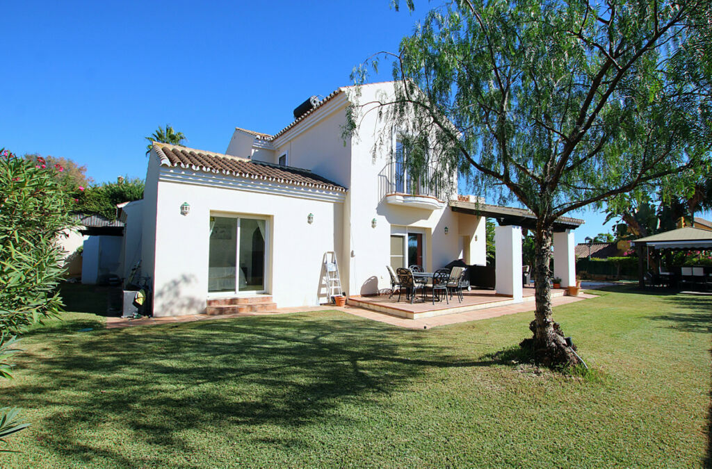 Detached Villa Mijas Golf Málaga - image 2