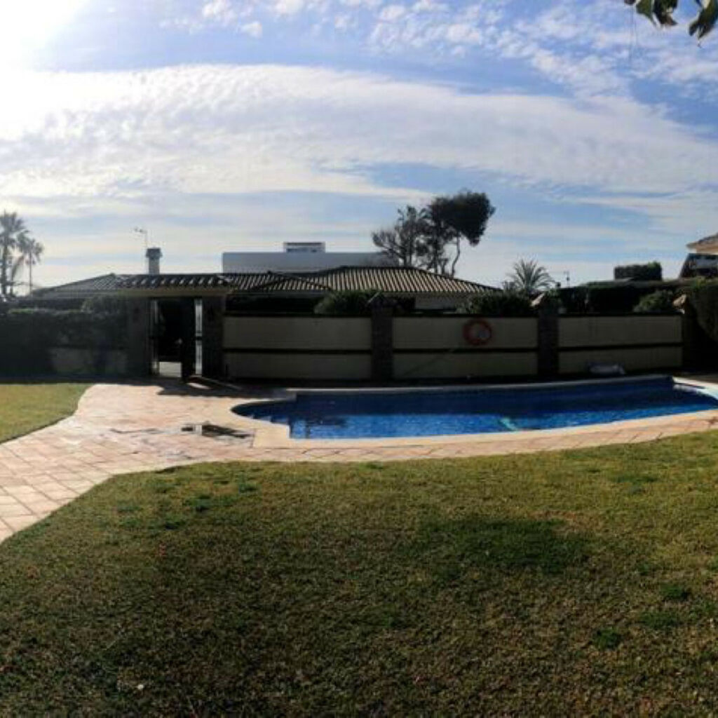 Finca - Cortijo Estepona Málaga - image 2