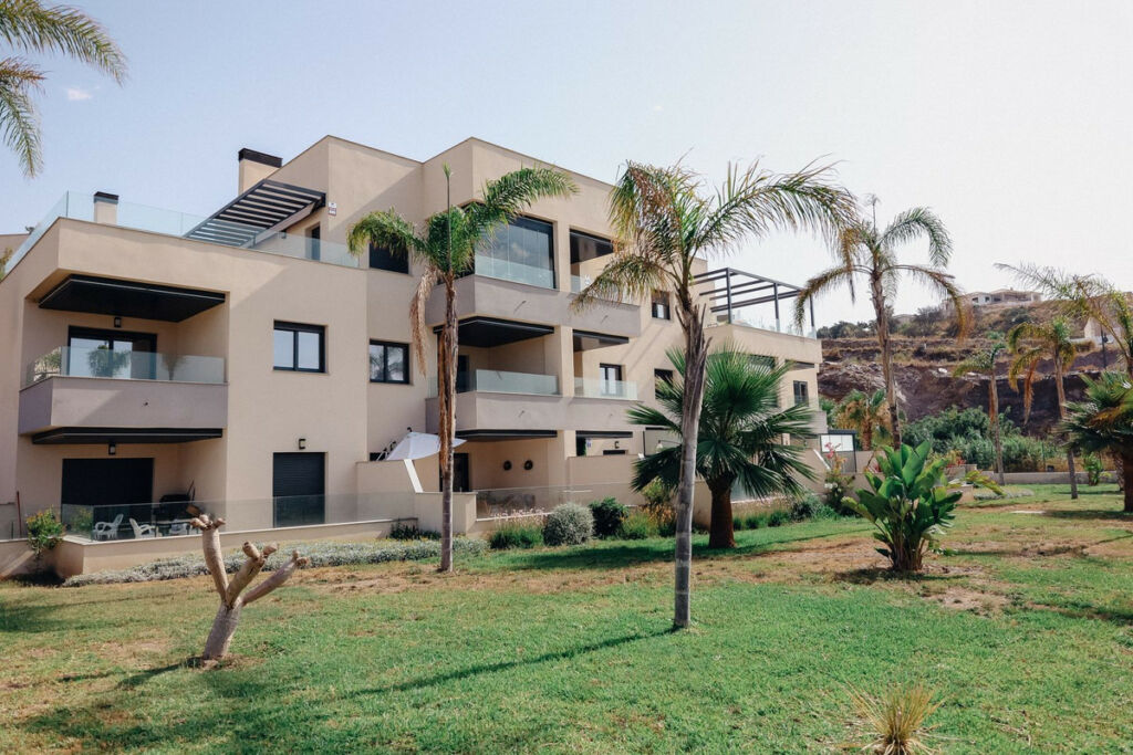 Middle Floor Apartment Vélez-Málaga Málaga - image 2