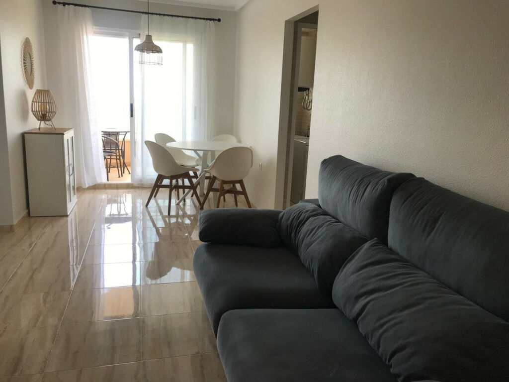 Middle Floor Apartment Benidorm Alicante - image 2