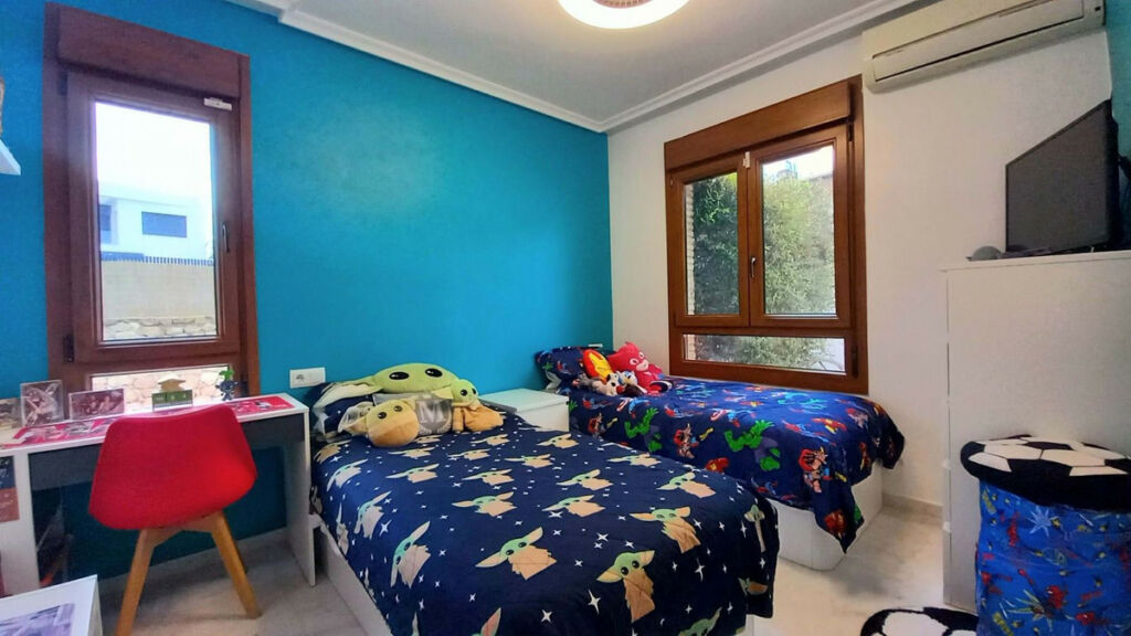 Detached Villa Algorfa Alicante - image 2
