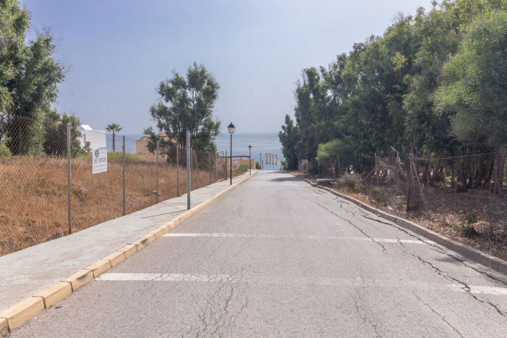 Residential Plot Manilva Málaga - image 2