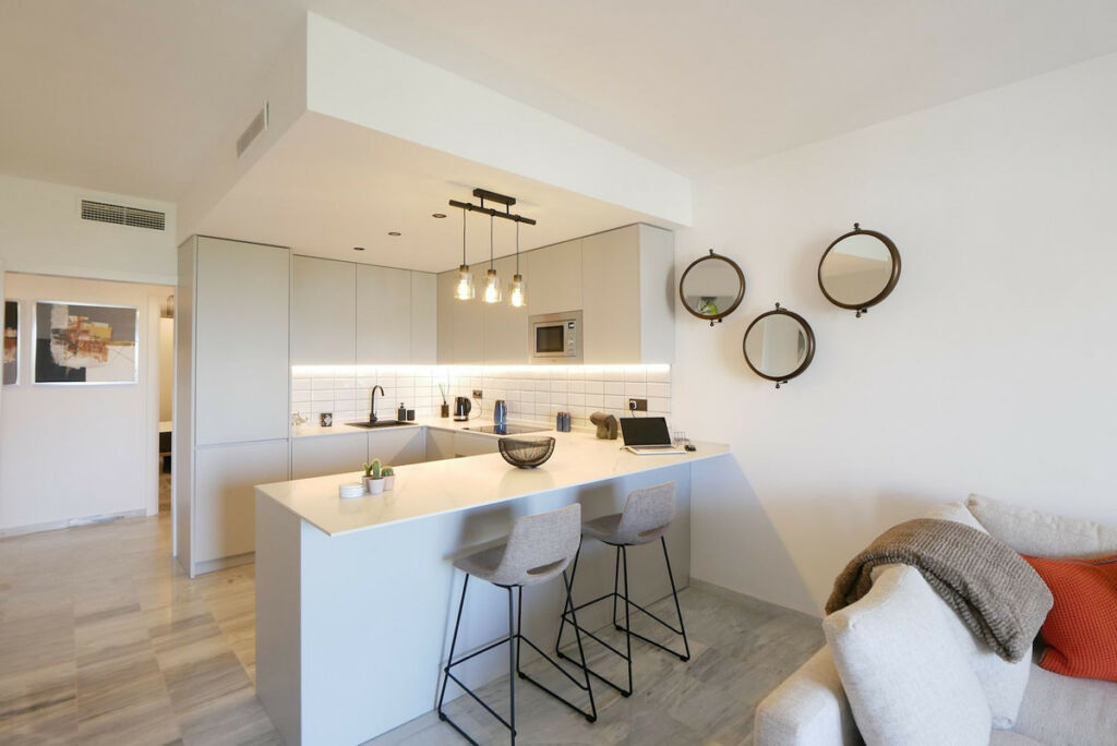 Ground Floor Apartment Cabopino Málaga - image 2