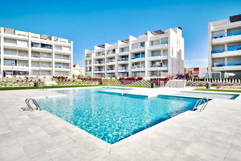 Penthouse Los Dolses Alicante - image 2