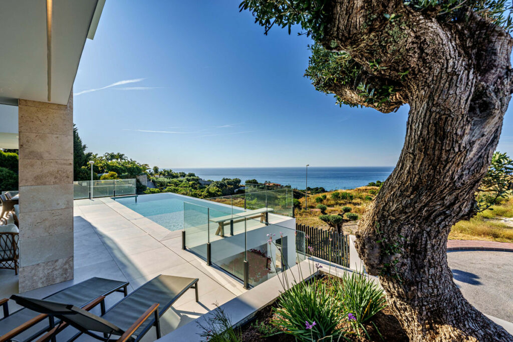 Detached Villa Benalmadena Costa Málaga - image 2