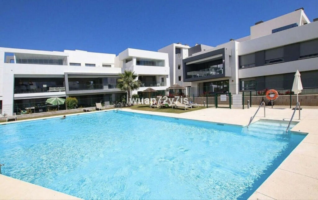 Penthouse Estepona Málaga - image 2