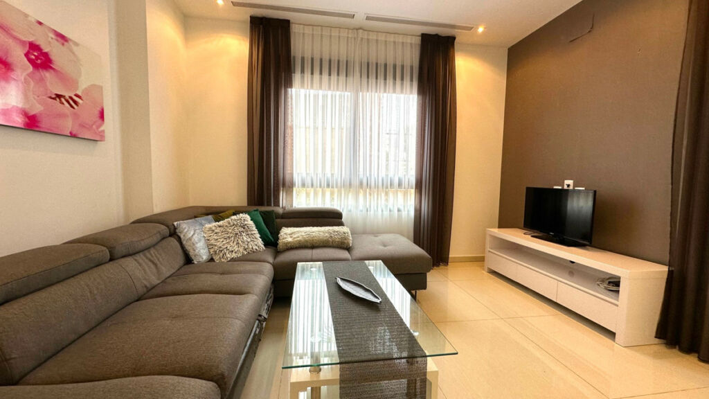 Ground Floor Apartment Guardamar del Segura Alicante - image 2