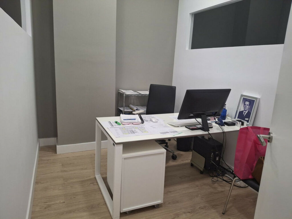 Office Guadalmina Alta Málaga - image 2