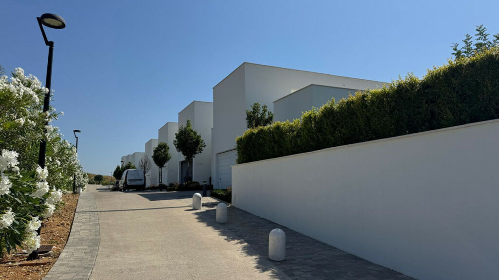 Townhouse Sotogrande Cádiz - image 2