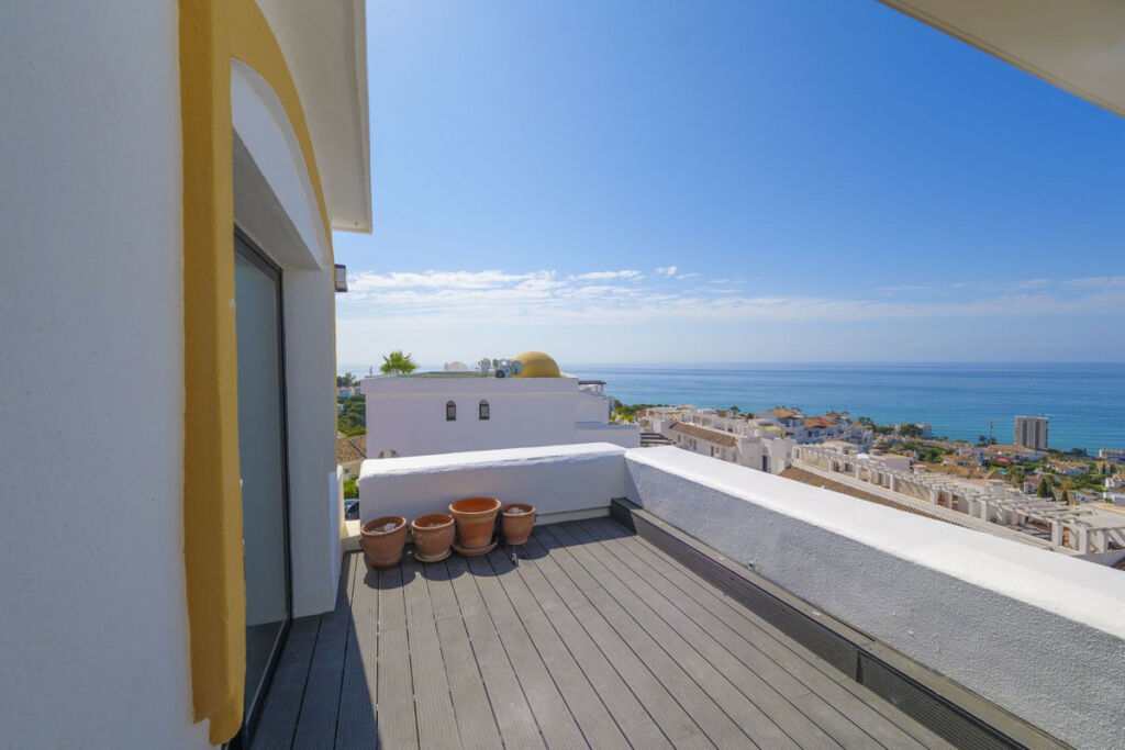 Penthouse Riviera del Sol Málaga - image 8