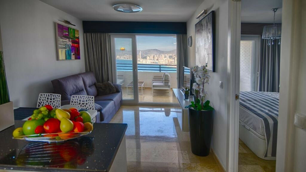 Middle Floor Apartment Benidorm Alicante