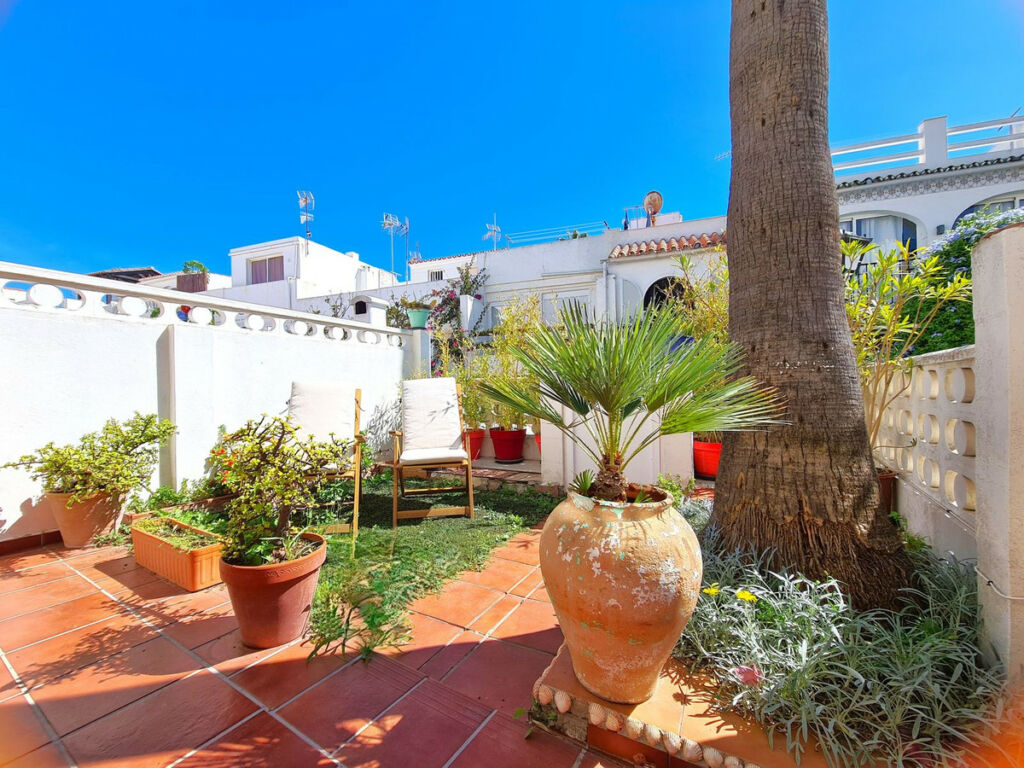 Semi-Detached House Punta Chullera Málaga - image 3