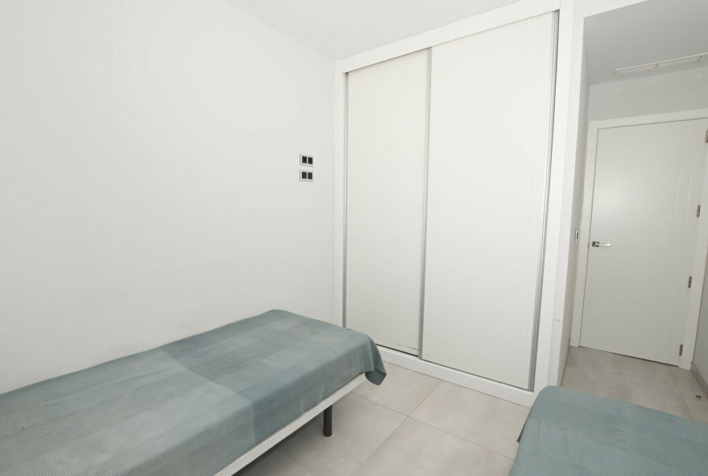 Middle Floor Apartment Benidorm Alicante - image 20
