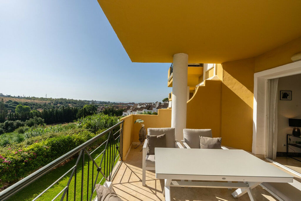 Middle Floor Apartment Bel Air Málaga - image 20