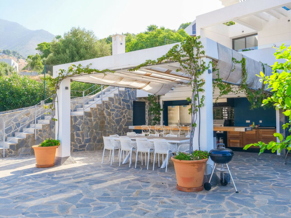 Detached Villa Mijas Málaga - image 20