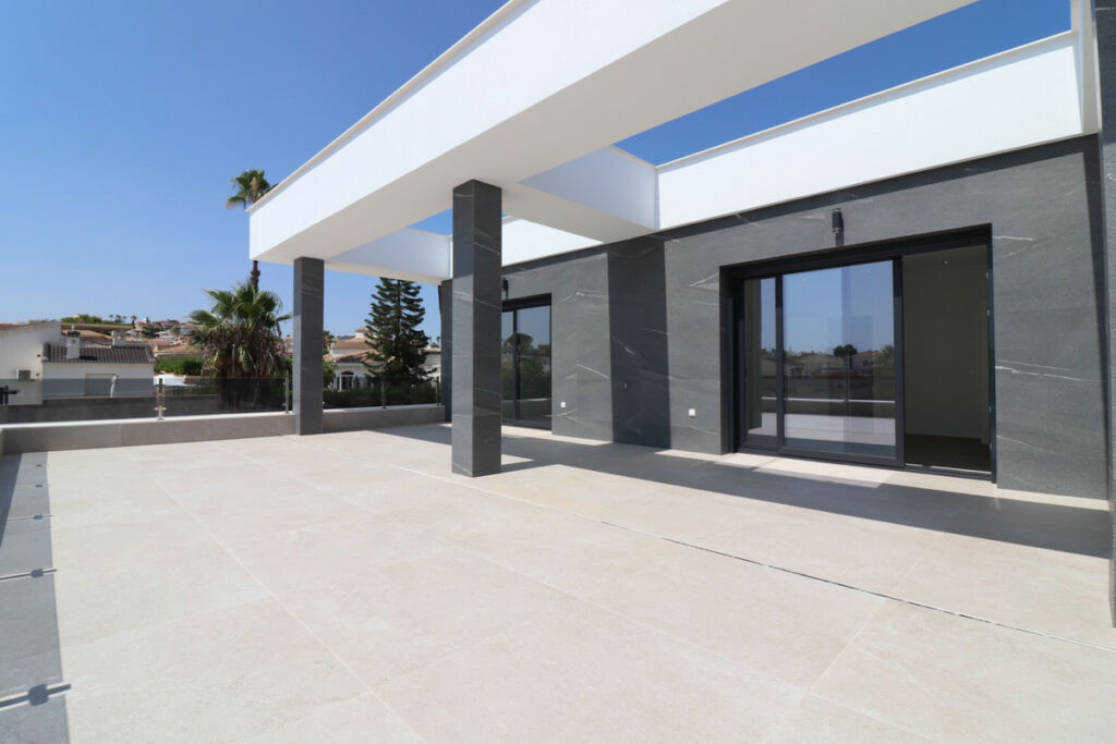 Detached Villa Ciudad Quesada Alicante - image 20