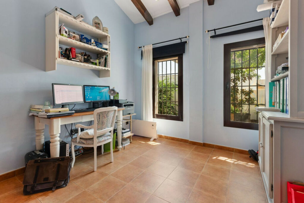 Detached Villa Alhaurín de la Torre Málaga - image 20