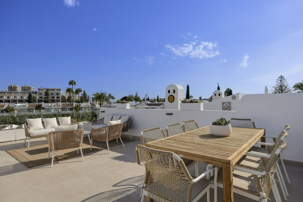 Penthouse Nueva Andalucía Málaga