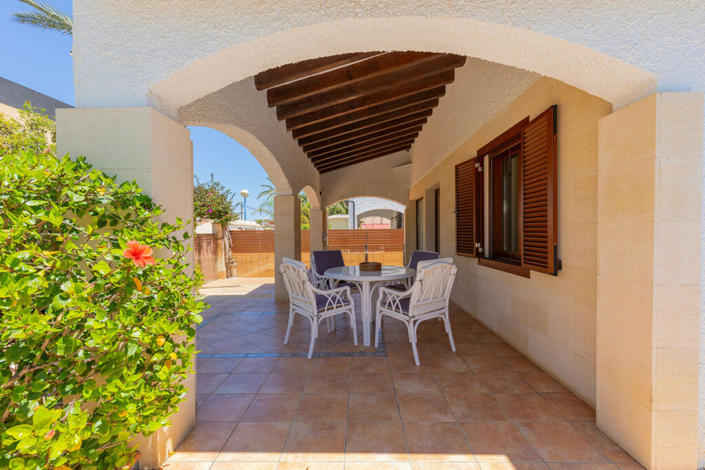 Detached Villa Punta Prima Alicante - image 20
