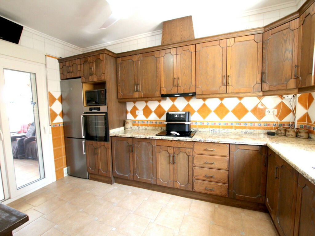 Detached Villa Algorfa Alicante - image 20