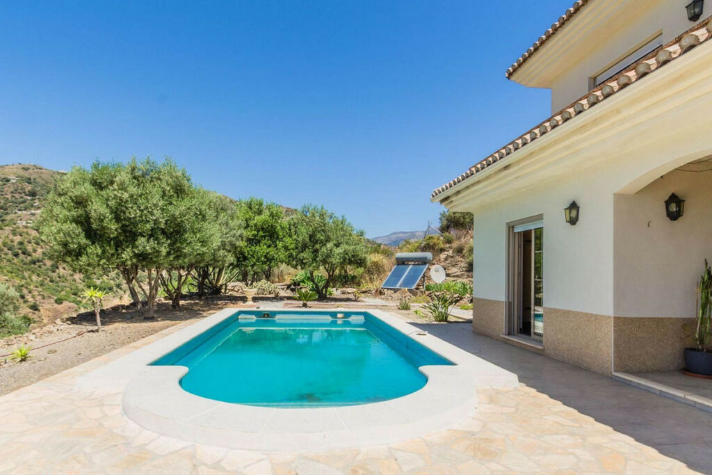 Detached Villa Arenas Málaga - image 20