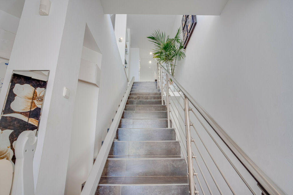 Detached Villa Elviria Málaga - image 20