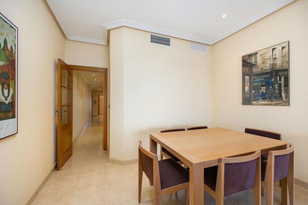 Middle Floor Apartment Torrevieja Alicante - image 20