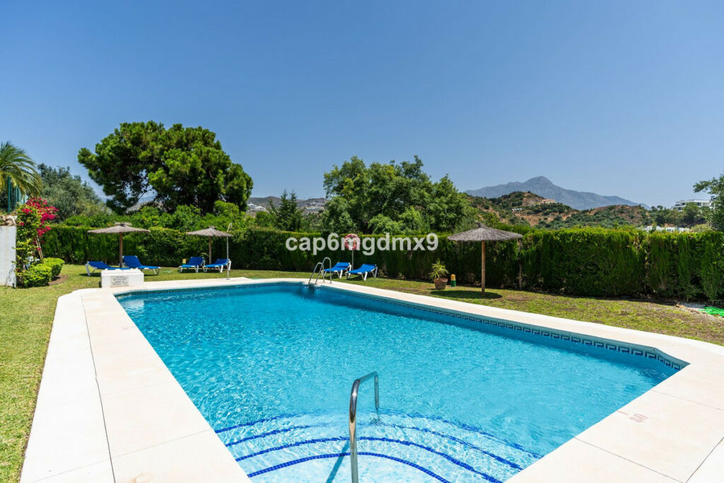 Ground Floor Apartment La Quinta Málaga - image 20