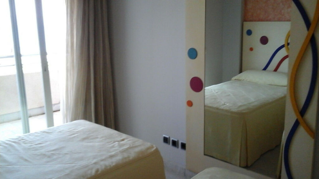 Middle Floor Apartment Puerto Banús Málaga - image 19