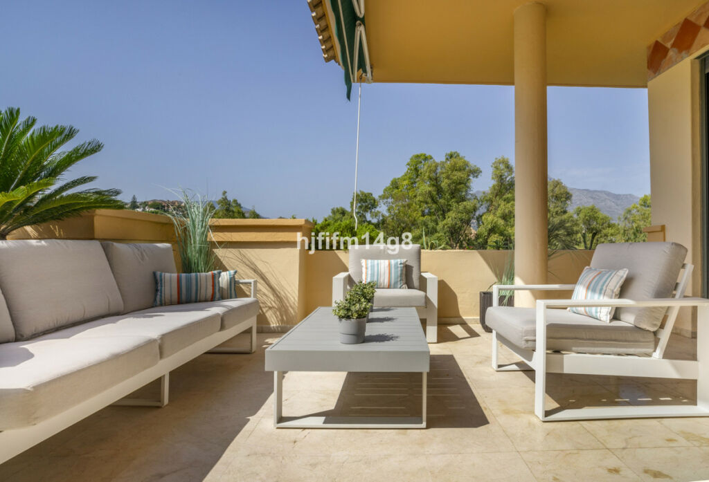 Penthouse Duplex Nueva Andalucía Málaga - image 20