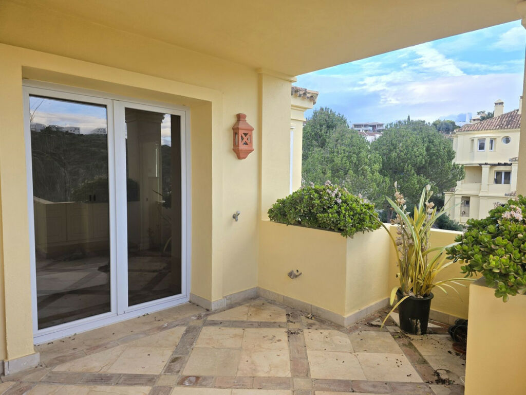 Middle Floor Apartment Casares Málaga - image 20