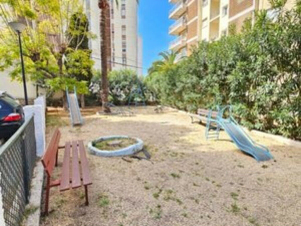 Middle Floor Apartment Benidorm Alicante - image 20