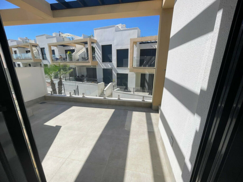 Penthouse Villamartin Alicante - image 20